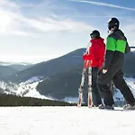 Ski Hotel Svoboda Nad Upou