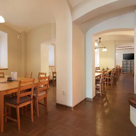 酒店 Ski Hotel Svoboda Nad Upou 3*