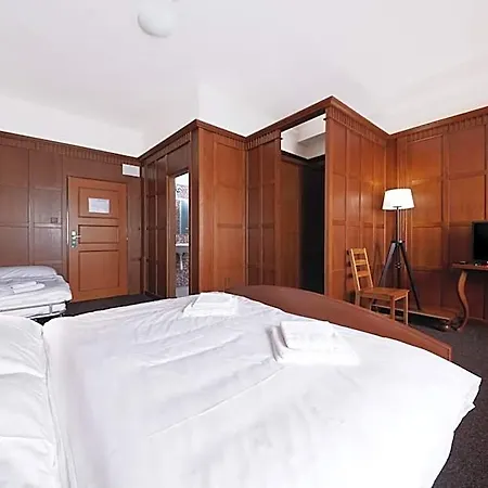 Ski Hotel Svoboda Nad Upou 3*